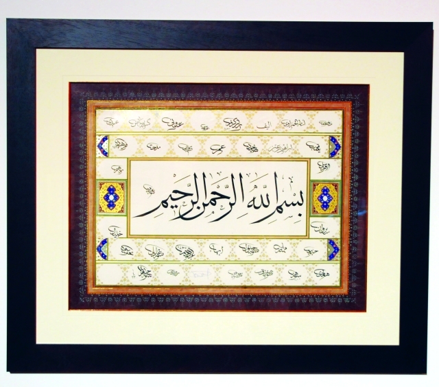 "■ من الأعمال المشاركة في الملتقى"
