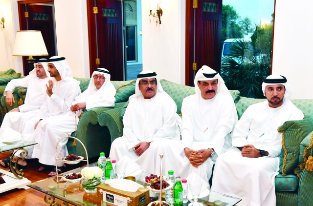 "■ خميس المزينة وسلطان السبوسي والحضور"