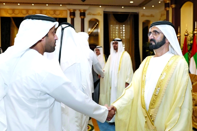 "محمد بن راشد ومحمد بن زايد وحمدان بن راشد يتقبلون تهاني المواطنين"