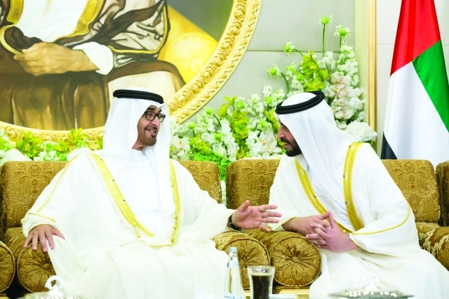 "■ محمد بن زايد في حديث مع حمدان بن زايد | وام"