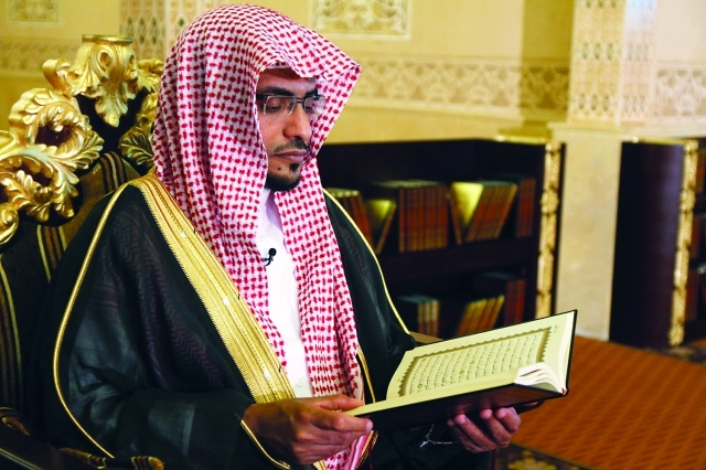 "المغامسي يقدم مشورة تجمع بين التجربة والعلم والدين"