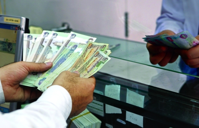 5 مليارات درهم تحويلات مالية في أسبوع العيد