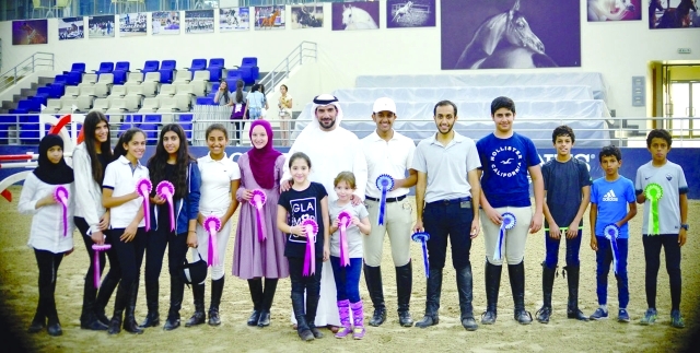 "■ الأبطال على منصة التتويج | البيان"