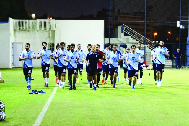 "■ جانب من التدريبات في التجمع الأول | البيان"