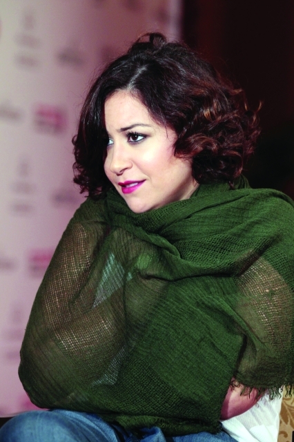 "■ منة شلبي"