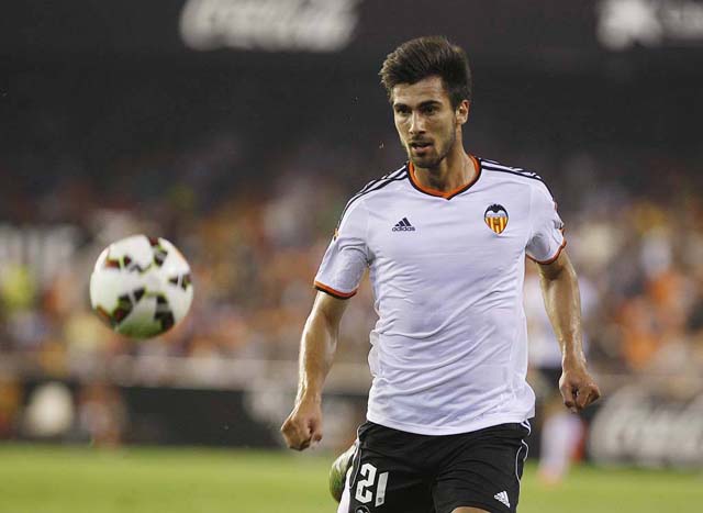 برشلونة ينتصر على الريال في صفقة غوميز