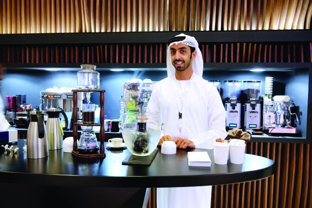 "عبدالله عيسى الغرير"