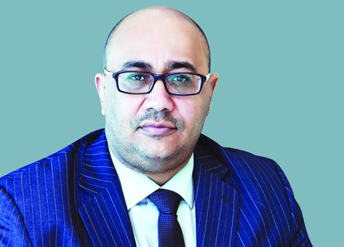 "■ محمود عبد العال"