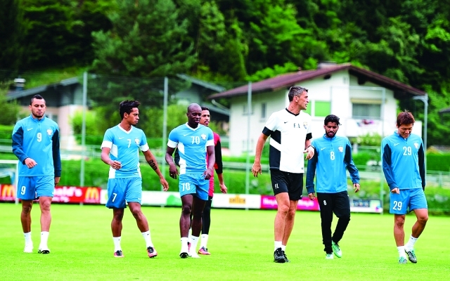 "■ من تدريبات العين في معسكره بالنمسا | البيان"