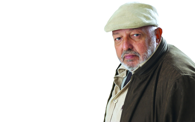 محمد خان.. سينما تنبض بفرح الحياة