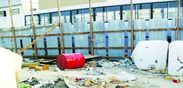 "■ جانب من المخلفات المضبوطة | من المصدر"
