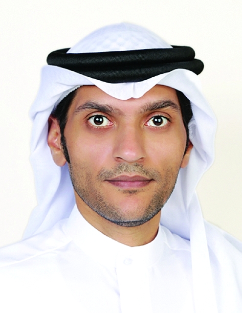 "■ عبد العزيز الهولي"