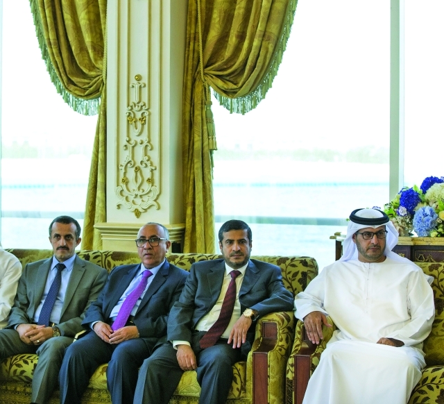 "Ⅶ علي الأحبابي وجانب من الوفد اليمني خلال اللقاء"