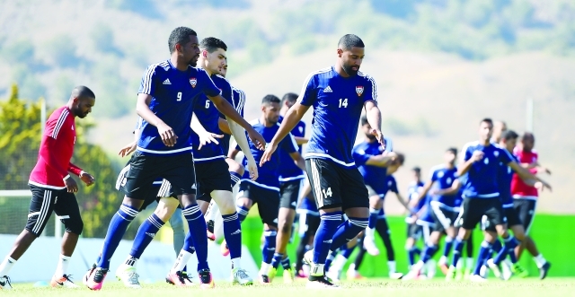 "■ من تدريبات المنتخب في معسكر إسبانيا | البيان"