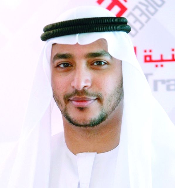 "■ عادل الشـامري"