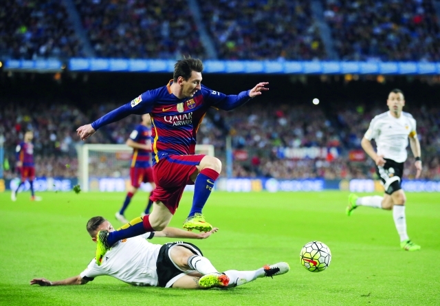 "■ من لقاء برشلونة وإشبيلية الموسم الماضي | أرشيفية"