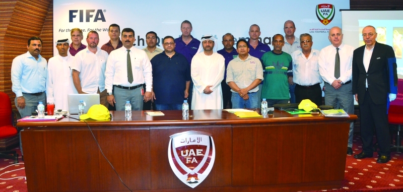 "■ المشاركون في ورشة سلامة الملاعب | البيان"