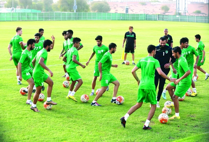"■ فريق الإمارات يواصل تدريباته الإعدادية للموسم الجديد | البيان"