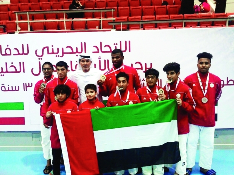 "■ بعثة منتخب الإمارات للجودو عقب التتويج أمس في البحرين | البيان"