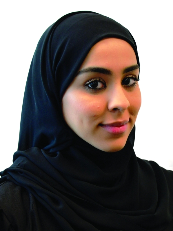 " ندا البلوشي"