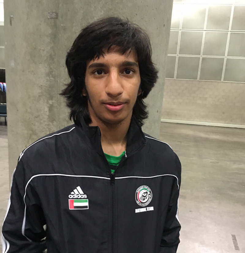 "لاعب منتخب الإمارات احمد بدر الرجيبي"