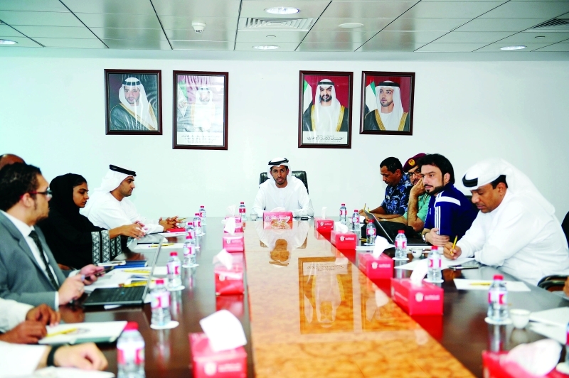 "Ⅶ بن هزام خلال الاجتماع التنسيقي للمباراة | البيان"