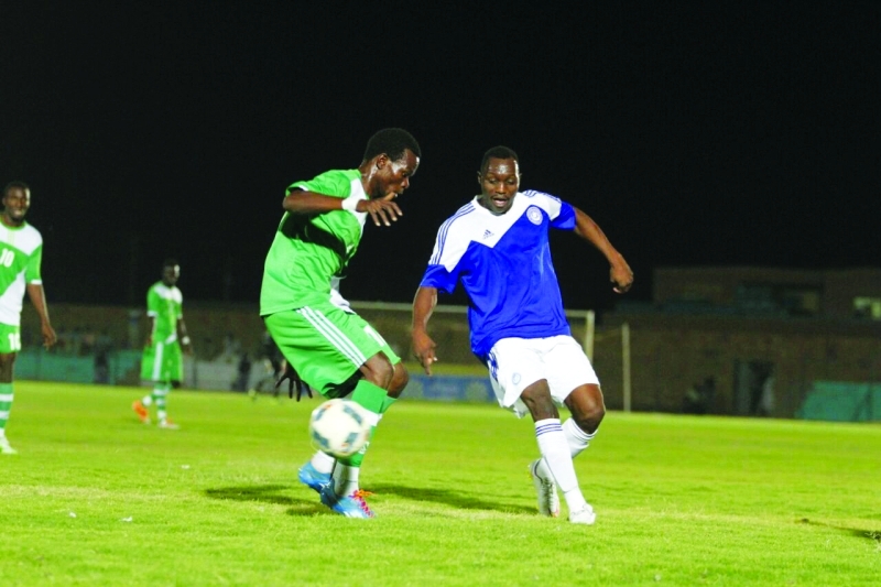 "■ من مباراة الهلال والنيل أول من أمس | البيان"