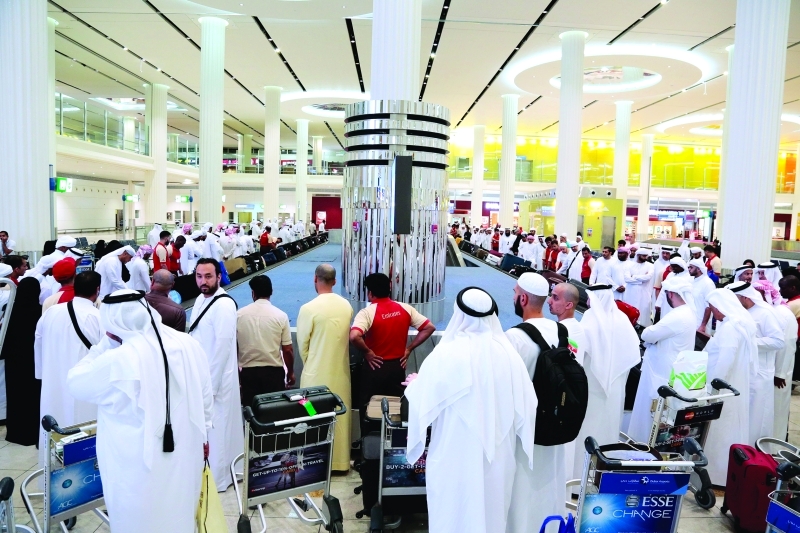 "لجنة الحج بمطارات دبي وفرت جميع الخدمات اللازمة لتسهيل إجراءات استقبال الحجاج    |    تصوير:  عبد الحنان مصطفى"