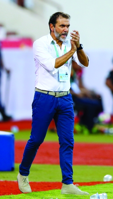 "■ فيفاني مدرب اتحاد كلباء"