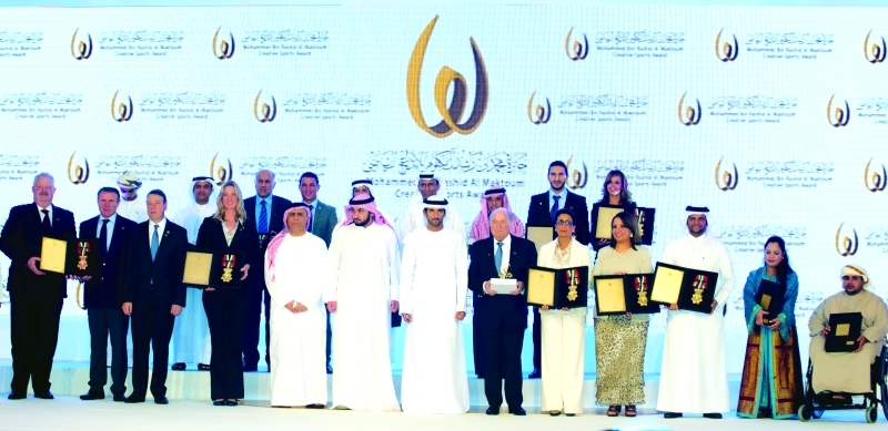 "■ الجائزة تكرم المبدعين من كل مكان وفي مختلف الرياضات | البيان"