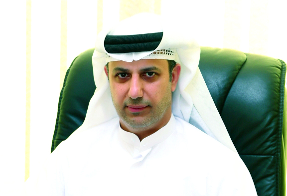 "محمود الشمسي رئيس مجلس الإمارات"