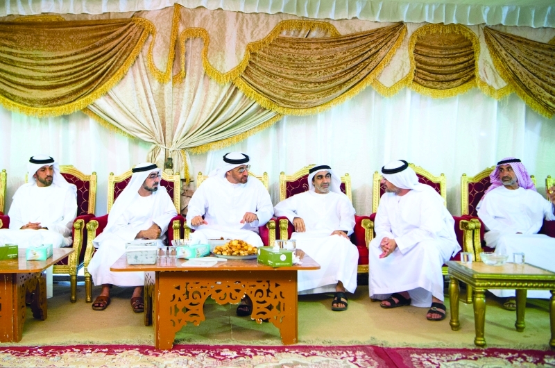 "■ سموه أثناء أداء واجب العزاء"