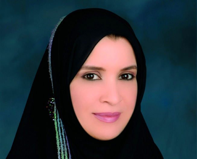 أمل القبيسي تبدأ اليوم زيارة لفرنسا وإيطاليا