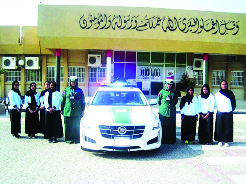 "■ دوريات شرطة القصيص النسائية تعزز الأمن المجتمعي في المنطقة | البيان"