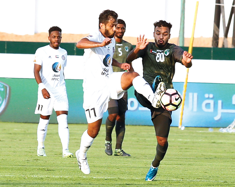 "سلطان برغش لاعب الجزيرة قدم أداء طيباً | تصوير : محمد حنيف"