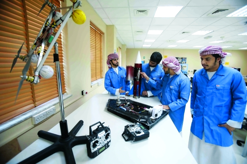 " إقبال على تخصصات هندسية وتقنية توافق الطموحات التنموية| البيان"