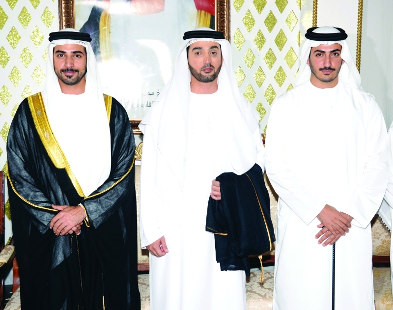 "زايد ومحمد بن سلطان بن خليفة والعريس ياسر"