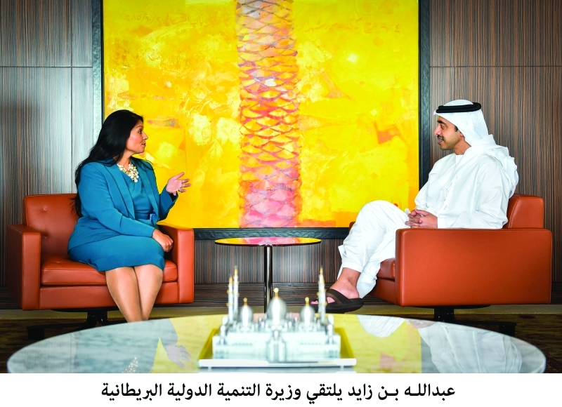 "■ عبدالله بن زايد خلال استقباله بريتي باتيل | وام"