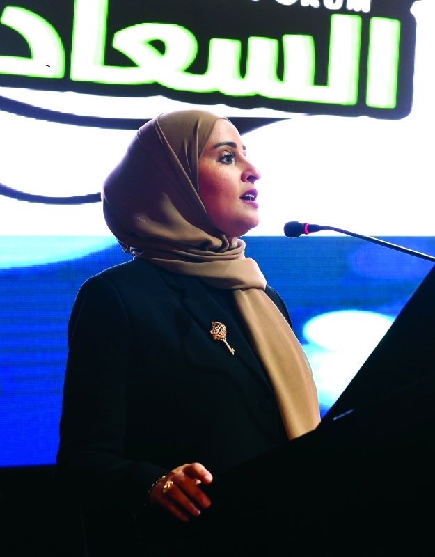 "■ عهود الرومي متحدثة عن السعادة"