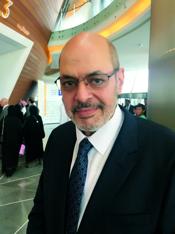 "نبيل الخطيب: نجاحها فاق التوقعات وكشف عن تعطش للقراءة"