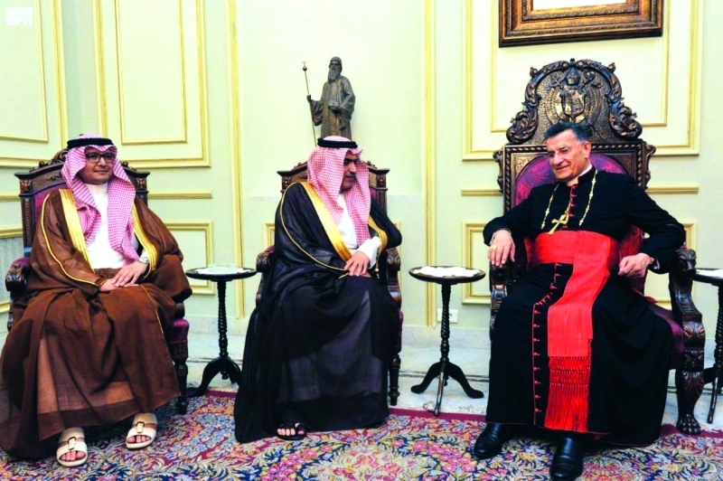 "■ ثامر السبهان خلال الاجتماع مع البطريرك الراعي | واس"
