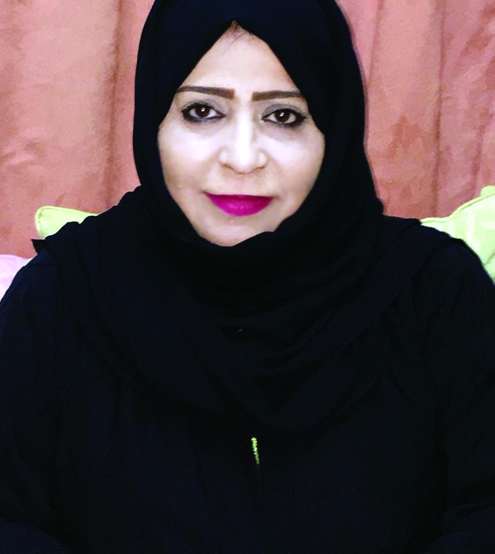 "موزة الشحي"