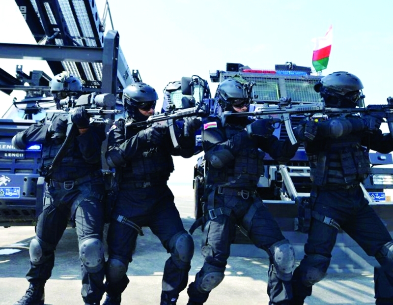"الجنود خلال التمرين واس"