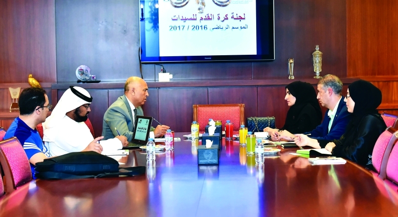 "■ جانب من الاجتماع | البيان"