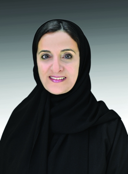 "لبنى القاسمي"