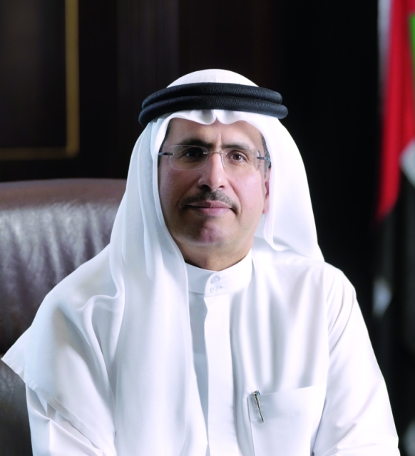 "سعيد الطاير: إرساء نموذج لتحقيق التوازن بين التنمية والبيئة"