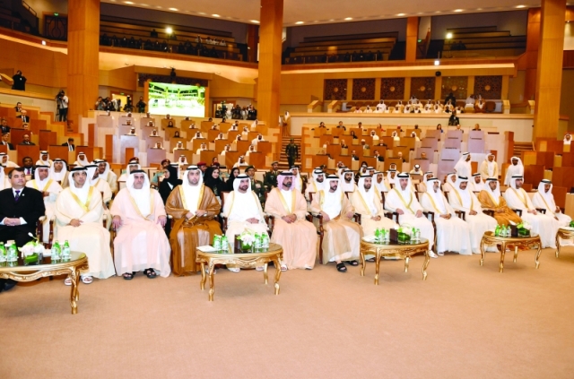 "■ حمدان بن محمد وعبدالله بن سالم وعمار النعيمي وراشد بن سعود ومحمد بن سعود وهزاع وسيف ومنصور بن زايد ونهيان بن مبارك وأحمد الزعابي"