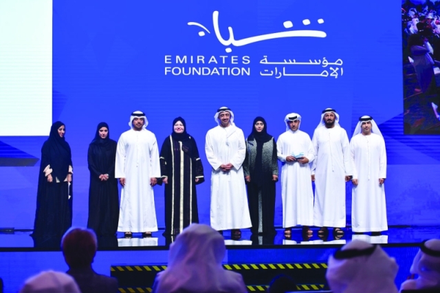 عبدالله بن زايد للشباب: أنتم المستقبل