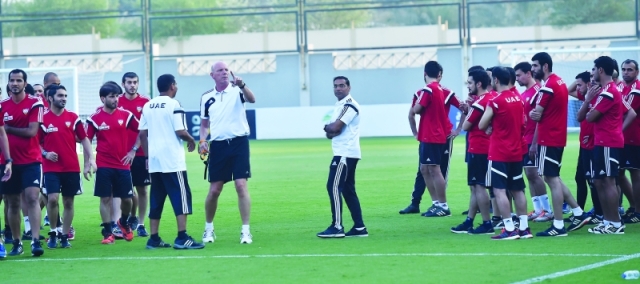 "■ مران جدي لقضاة الملاعب | البيان"