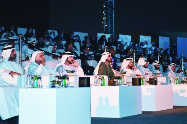 "نائب رئيس الدولة خلال افتتاح القناة"